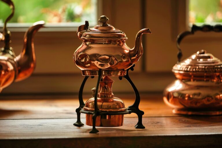 copper teapots g762339797 1920 768x512